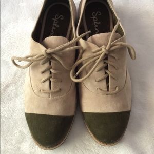 Splendid Sanger Oxford Flats in Beige/Green (NEW)